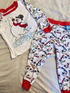 Frosty Snowman Red & White Kids Pajama Set - 2T ☃️
